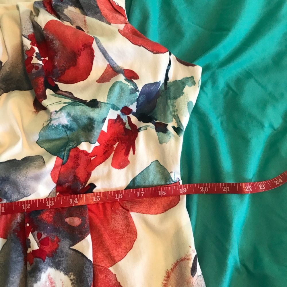 Floral sundress - Picture 6 of 10